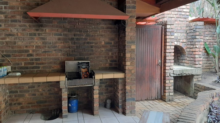 4 Bedroom Property for Sale in Vincent Heights Eastern Cape